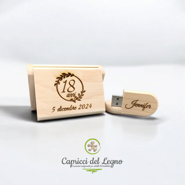 Chiavetta USB in legno